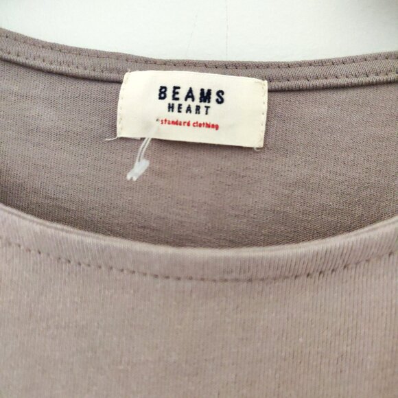 Japanese Brand "Beams Heart" Women's Color Block Asymetric Tee Shirt - OS - Picture 3 of 7